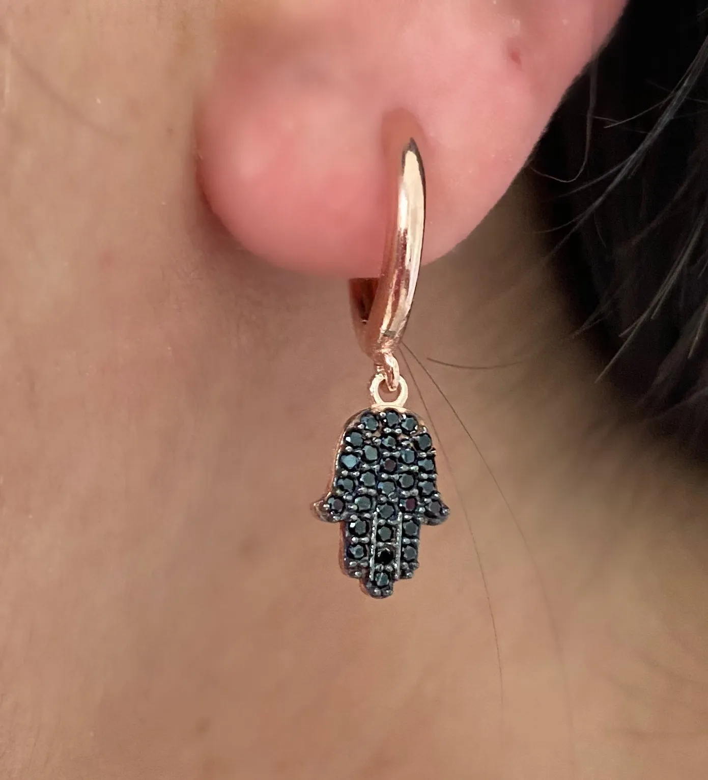 Earrings with paveset stones