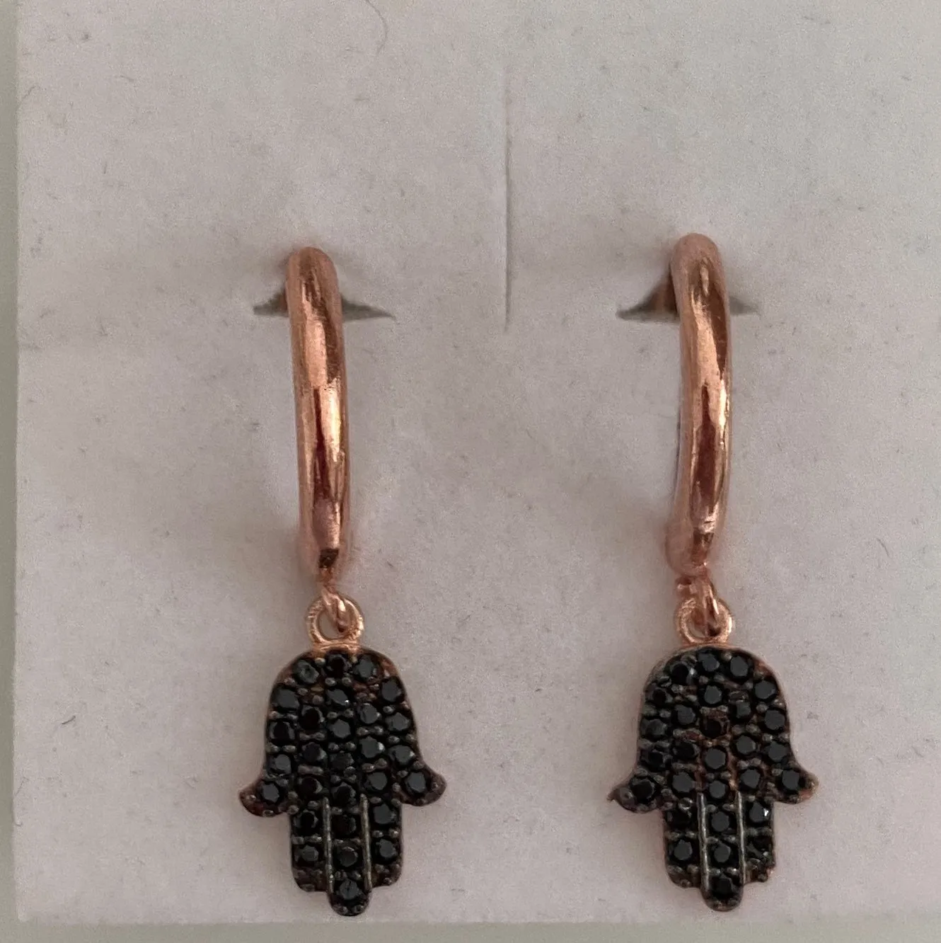 Earrings with paveset stones