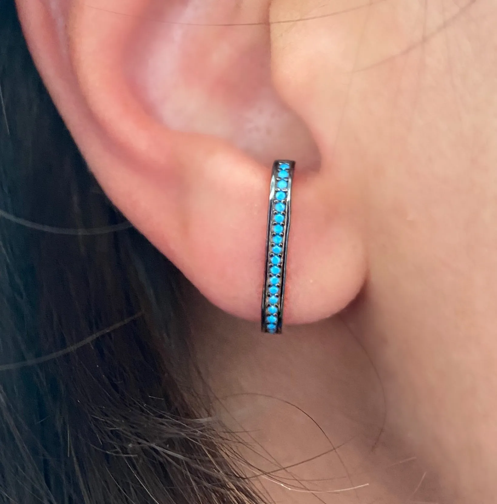 Earrings with paveset stones