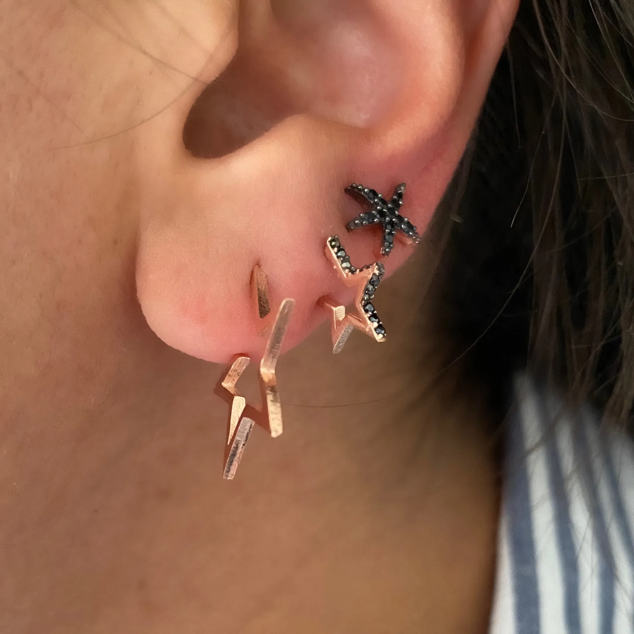 Earrings with paveset stones